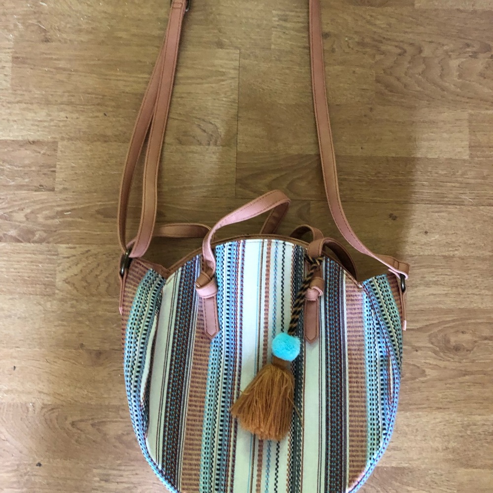Francesca's Collections Striped Round Bag - Multicolor - Picture 3 of 4